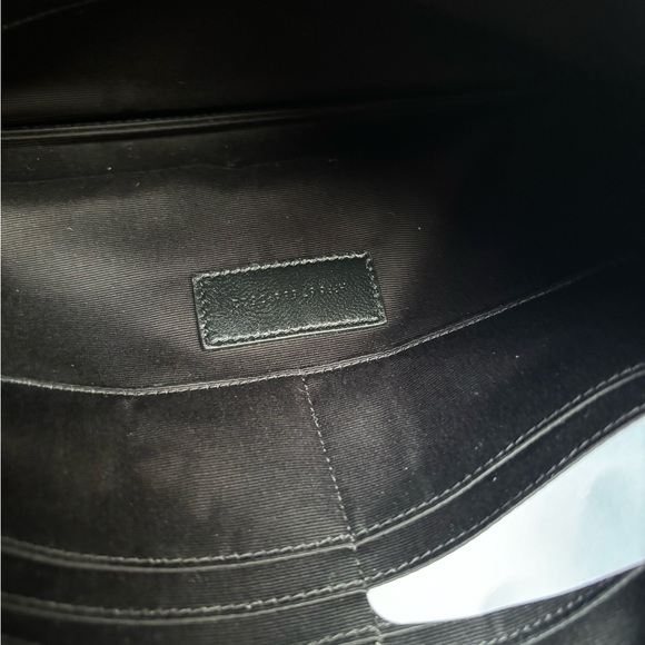 New YSL Clutch - Picture 14 of 14